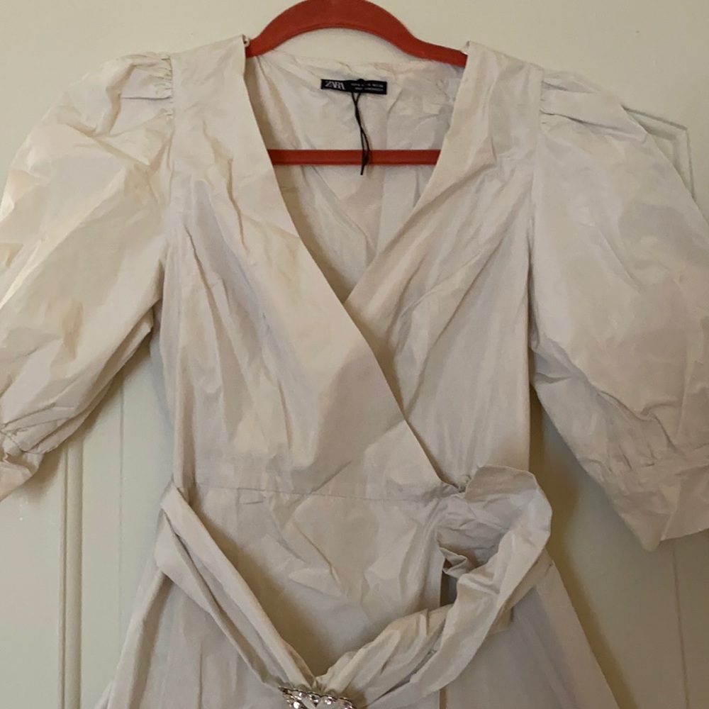 Zara ballon sleeve poplin dress with belt